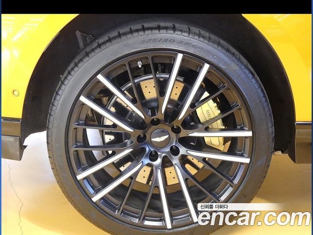 Aston Martin DBX 4.0 V8 707 - фото 4