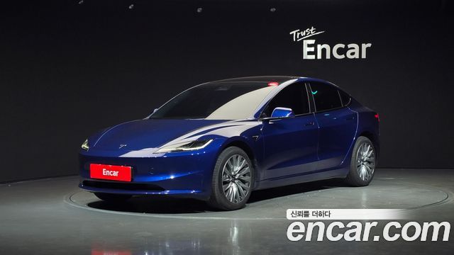 Tesla Model 3 RWD - фото 0