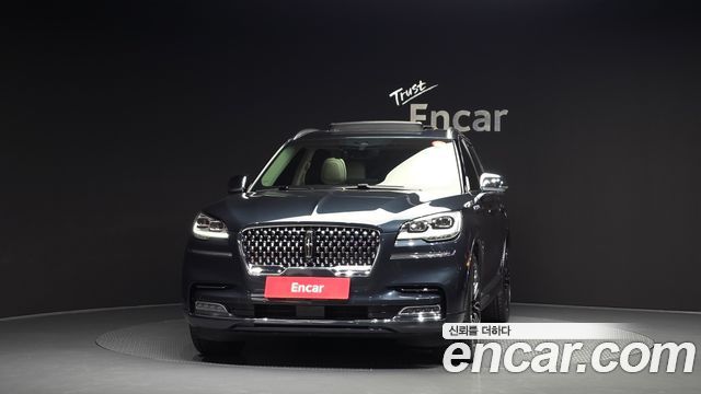 Lincoln Aviator 2-го поколения 3.0 Black Label AWD - фото 2