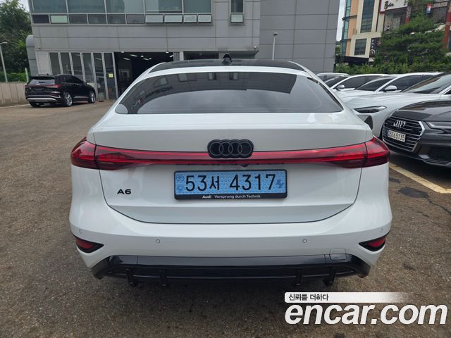 Audi A6 e-Tron Performance S Line Black Edition - фото 4