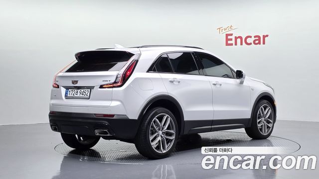 Cadillac XT4 2.0 Sport AWD - фото 1