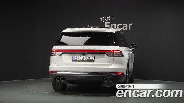 Lincoln Aviator 2-го поколения 3.0 Reserve AWD - фото 3
