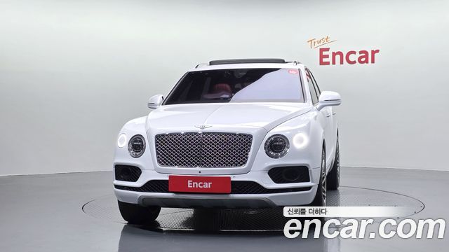 Bentley Bentayga 6.0 W12 - фото 2