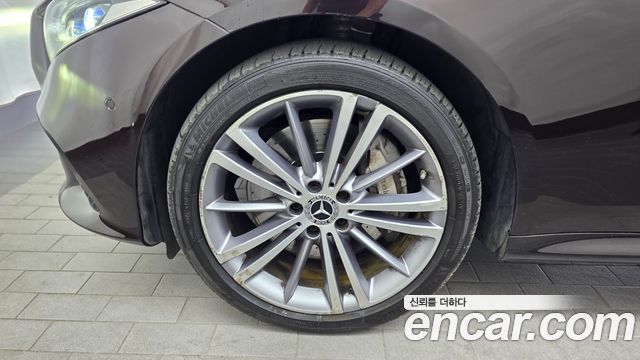 Mercedes-Benz CLS-Class C257 CLS400d 4MATIC - фото 4