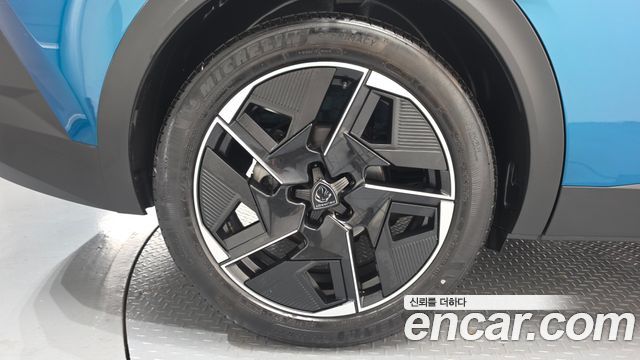 Peugeot 408 1.2 Hybrid GT - фото 4