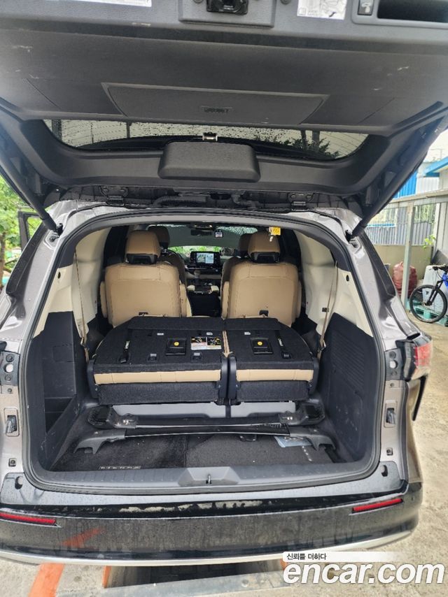 Toyota Sienna 4-го поколения 2.5 Hybrid AWD - фото 3