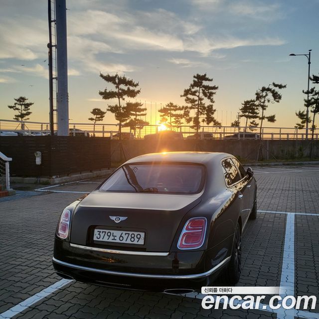 Bentley Mulsanne 6.8 EWB - фото 1