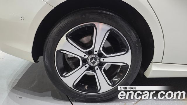 Mercedes-Benz B-Class W246 B220 - фото 4