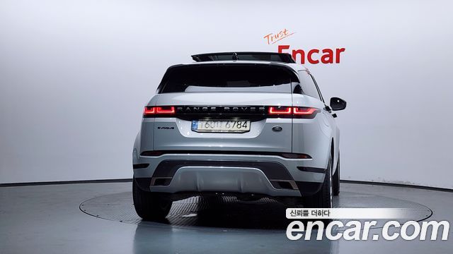 Land Rover Range Rover Evoque 2-го поколения P250 R-Dynamic SE - фото 3