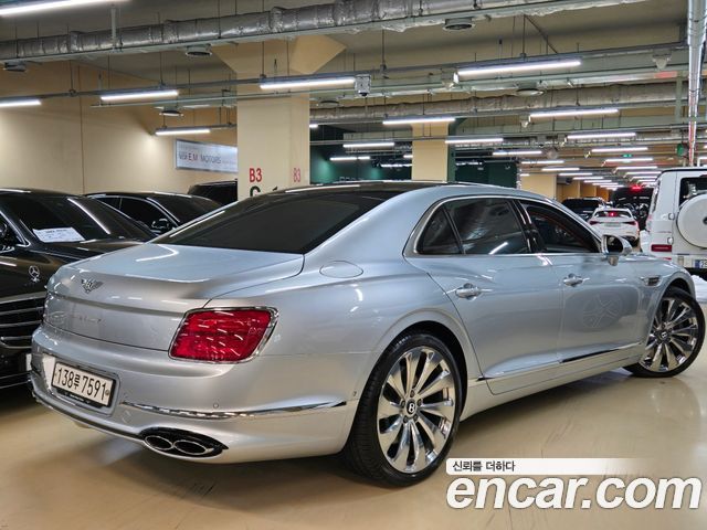 Bentley Flying Spur 3-го поколения 4.0 - фото 1