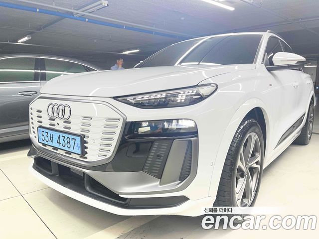 Audi Q6 e-tron GF Performance Premium - фото 0