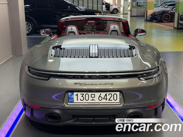 Porsche 911 Carrera 4 GTS Cabriolet - фото 4
