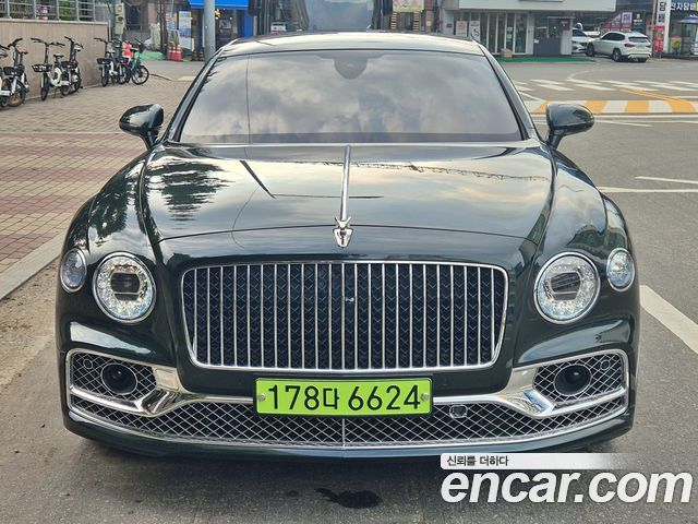 Bentley Flying Spur 3-го поколения 4.0 Azure - фото 1