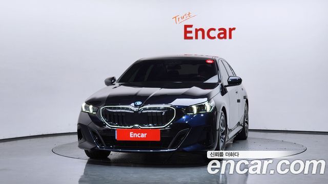 BMW i5 G60 xDrive 40 M Sport - фото 2