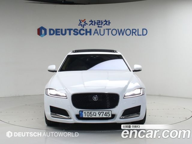 Jaguar XF X260 20d Portfolio - фото 2