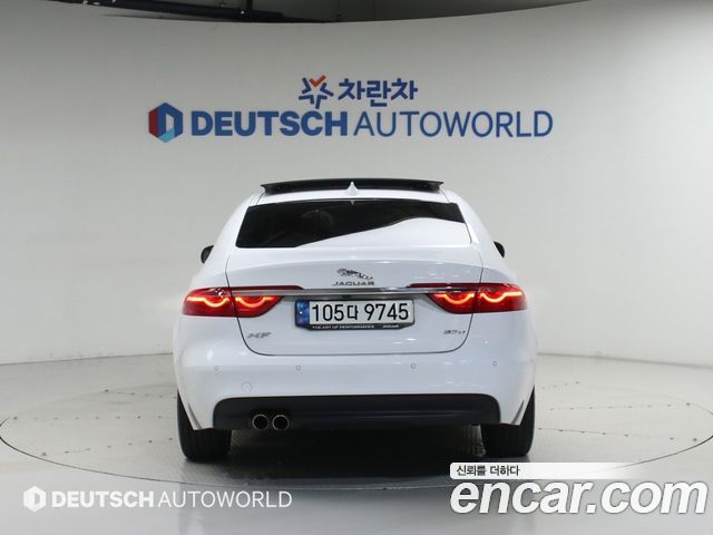 Jaguar XF X260 20d Portfolio - фото 3