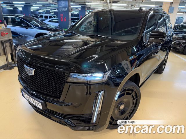 Cadillac Escalade 5-го поколения 6.2 Sports Platinum - фото 0