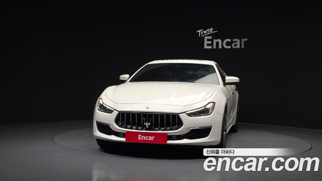 Maserati Ghibli 3.0 GranLusso 3rd - фото 2