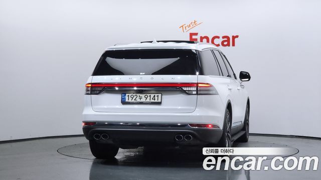 Lincoln Aviator 2-го поколения 3.0 Reserve AWD - фото 3