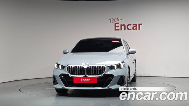 BMW i5 G60 xDrive 40 M Sport - фото 1