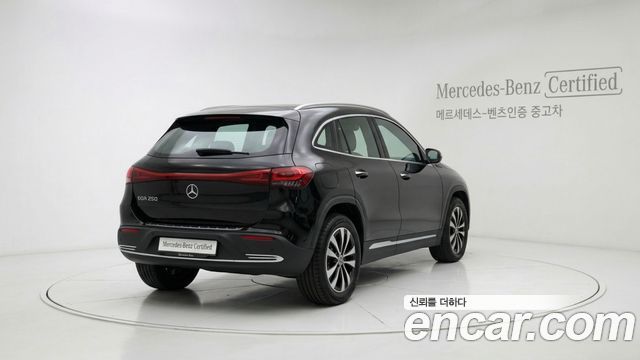 Mercedes-Benz EQA H243 EQA250 Progressive - фото 1