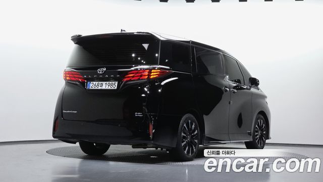 Toyota Alphard 4-го поколения 2.5 HEV Executive AWD - фото 1