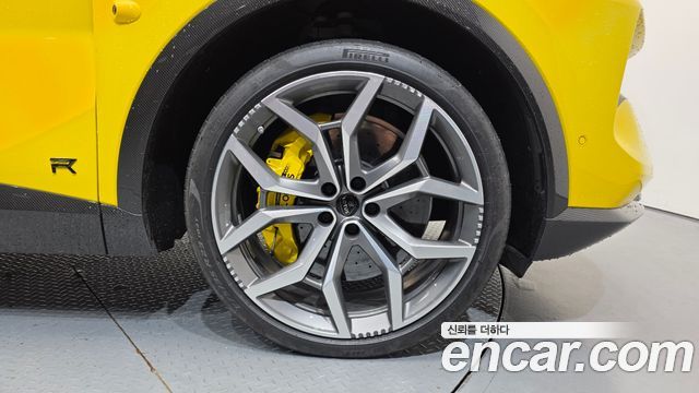 Lotus Eletre R - фото 4