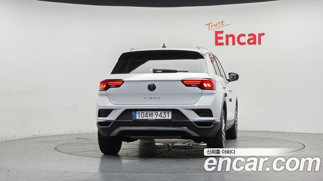 Volkswagen T-Roc 2.0 TDI Prestige - фото 2