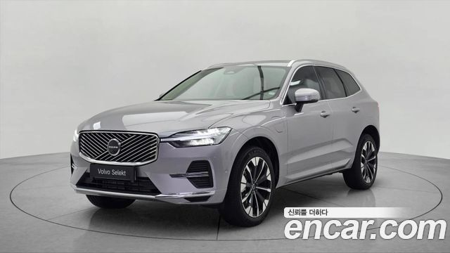 Volvo XC60 2-го поколения T8 Ultra Bright - фото 0