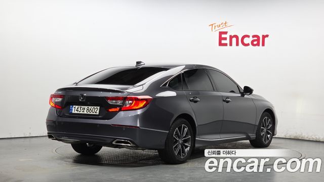 Honda Accord 10-го поколения 1.5 Turbo - фото 1