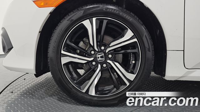 Honda Civic 2.0 10th - фото 4