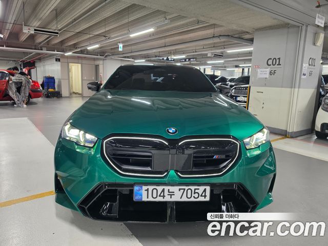 BMW M5 G90 M5 Sedan - фото 0