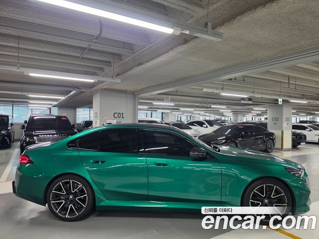 BMW M5 G90 M5 Sedan - фото 3