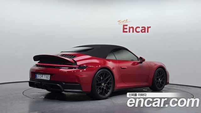 Porsche 911 Carrera GTS Cabriolet - фото 1