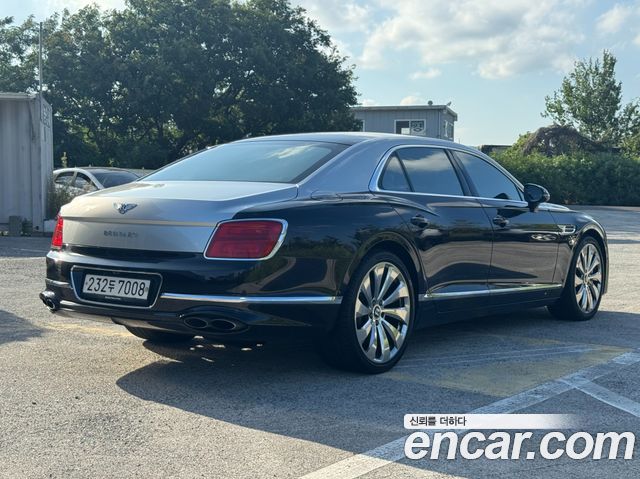 Bentley Flying Spur 3-го поколения 4.0 - фото 1
