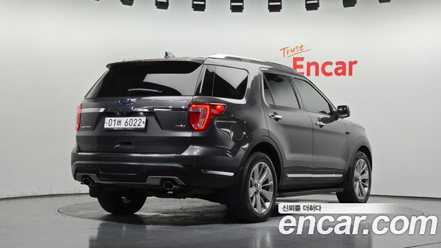 Ford Explorer 3.5 Limited 4WD 5th - фото 1