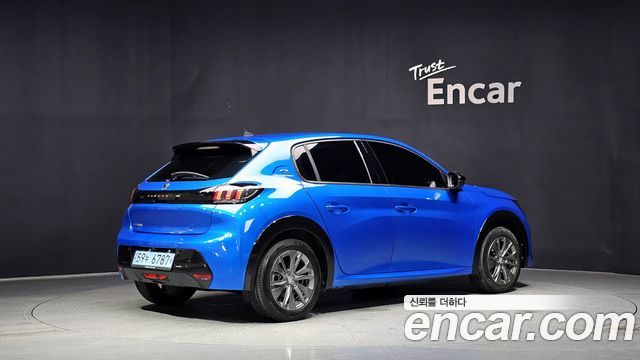 Peugeot 208 2-го поколения Allure - фото 1