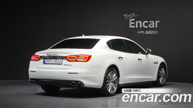 Maserati Quattroporte 3.0 V6 - фото 1