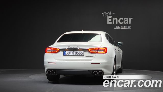 Maserati Quattroporte 3.0 V6 - фото 3