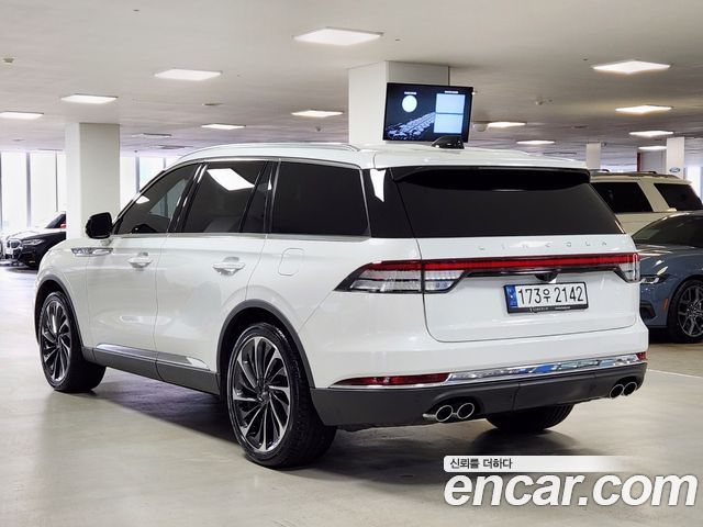 Lincoln Aviator 2-го поколения 3.0 Reserve AWD - фото 1