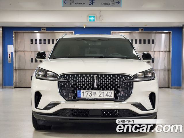 Lincoln Aviator 2-го поколения 3.0 Reserve AWD - фото 2