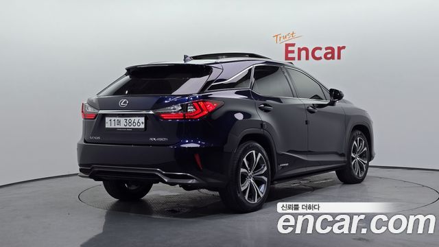 Lexus RX 450h 4-го поколения Executive - фото 0