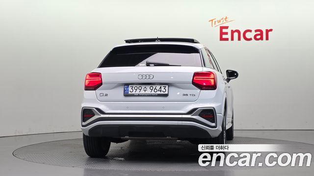 Audi Q2 35 TDI Premium - фото 3
