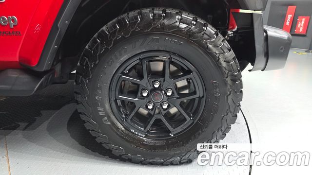 Jeep Wrangler JL 2.0 Overland Power Top 4Door - фото 4