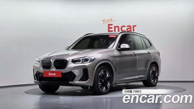 BMW iX3 M Sports - фото 0