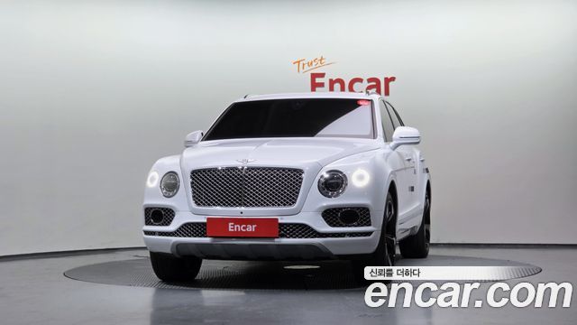Bentley Bentayga 6.0 W12 - фото 2