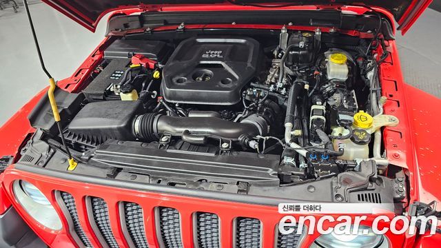 Jeep Wrangler JL 2.0 Overland Power Top 4Door - фото 4