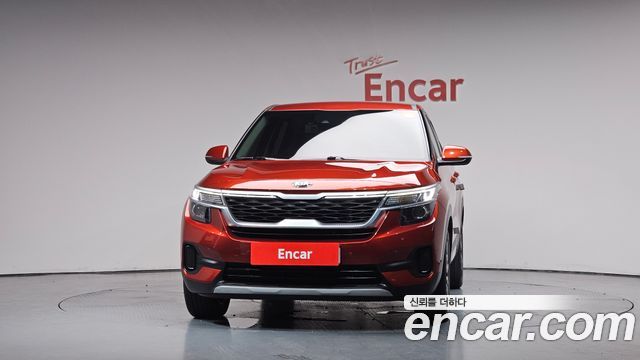 Kia Seltos Diesel 1.6 2WD Prestige - фото 2