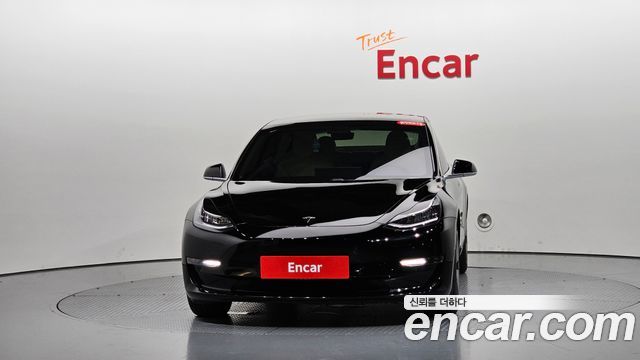 Tesla Model 3 Long Range AWD - фото 1