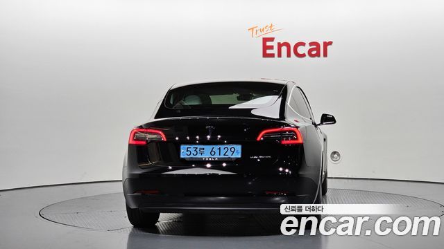 Tesla Model 3 Long Range AWD - фото 2